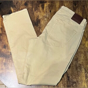 Abercrombie & Fitch | men’s LANGDON SKINNY, stretch pants.  Size: W: 31 L: 32